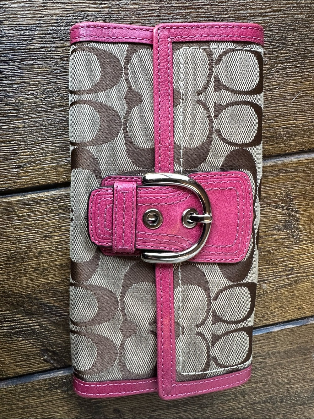 Accessory Item - Wallet/Clutch